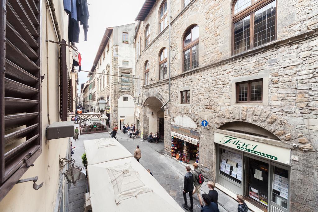 Appartamento Borgo Albizi 3 *